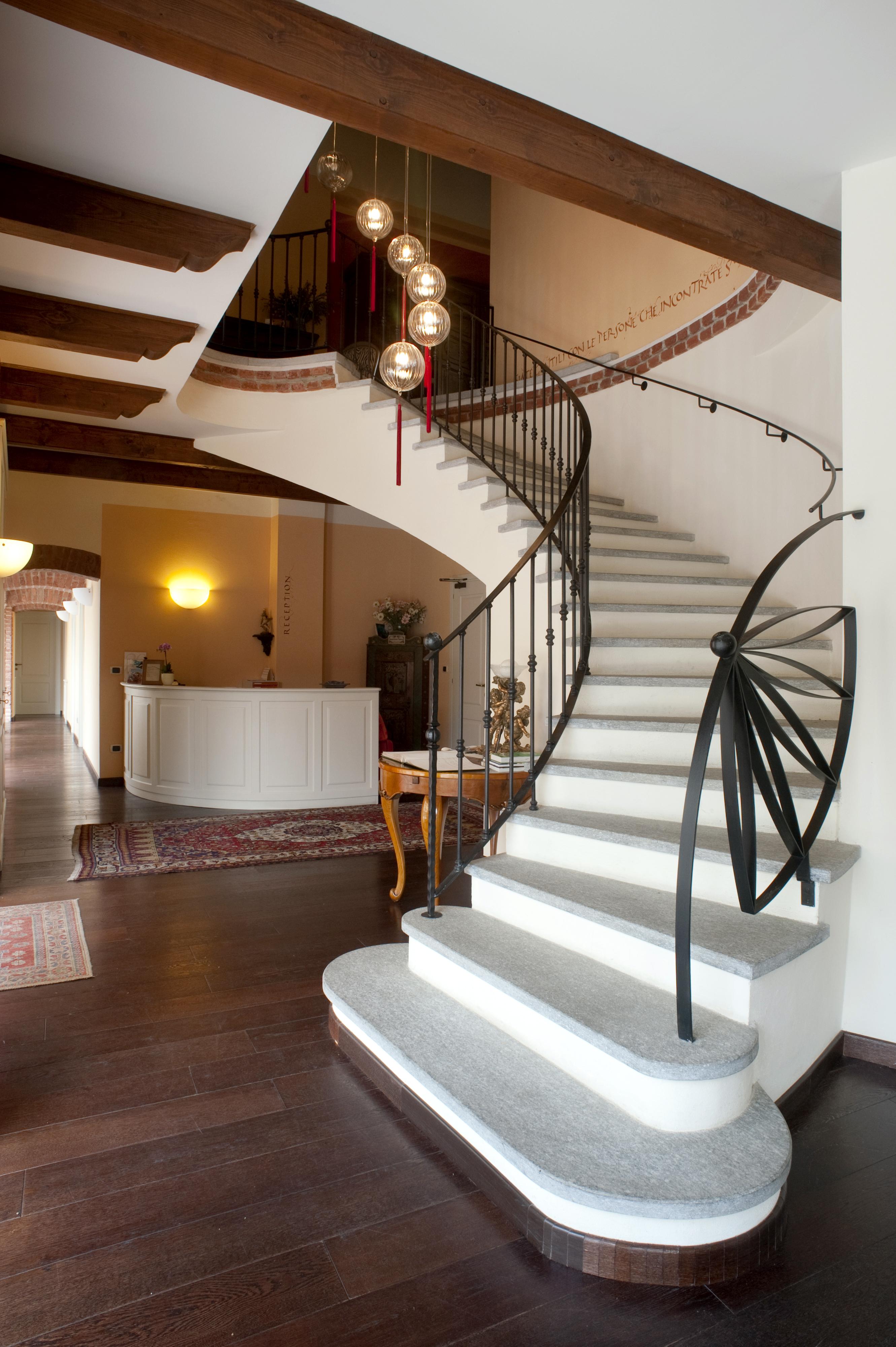 Hotel Cascina Di Corte ヴェナリア・レアーレ エクステリア 写真